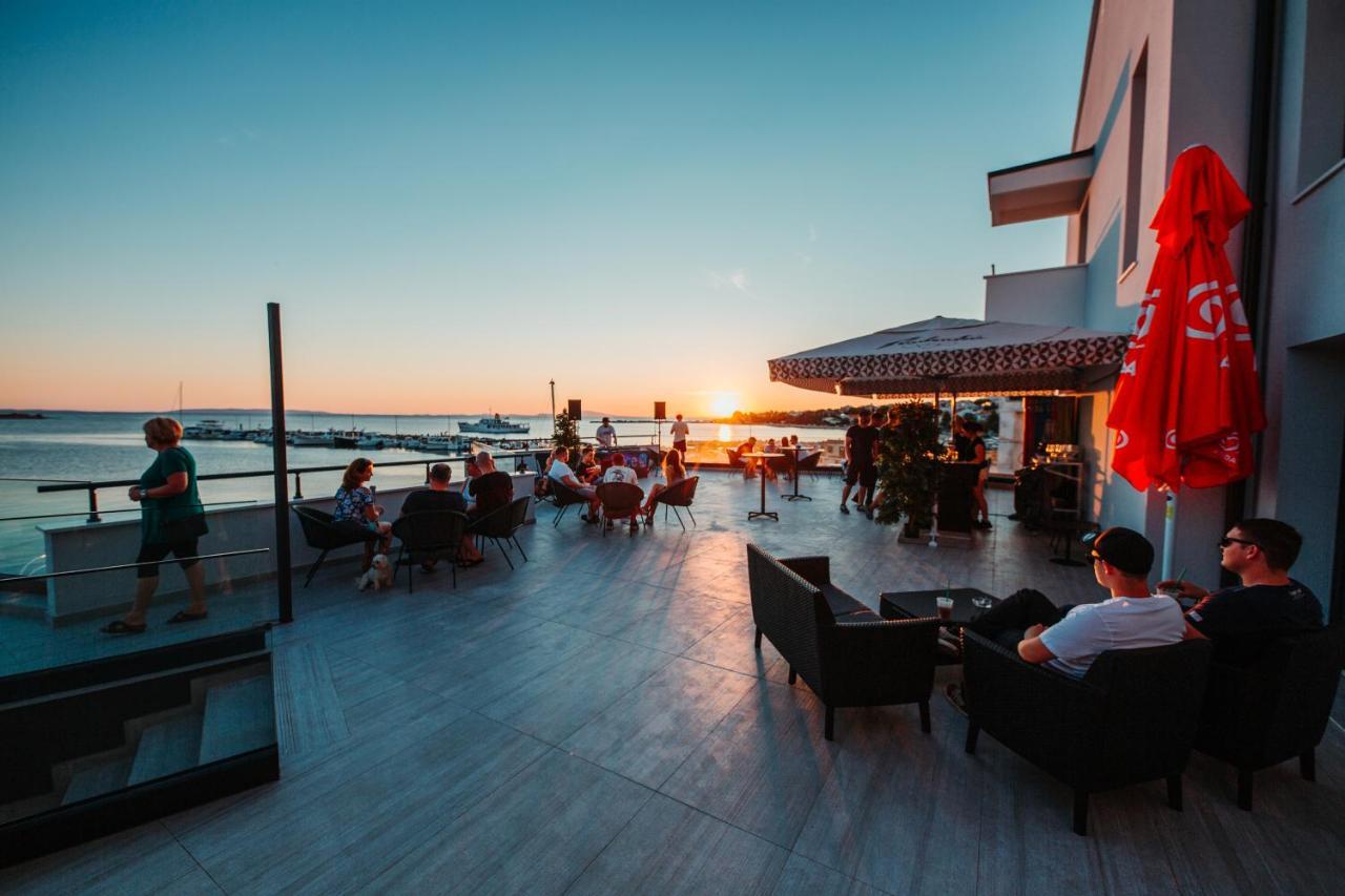 Hotel Loža Novalja Exteriér fotografie
