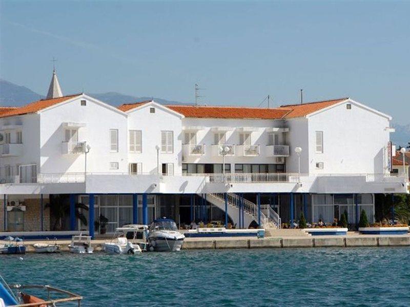 Hotel Loža Novalja Exteriér fotografie